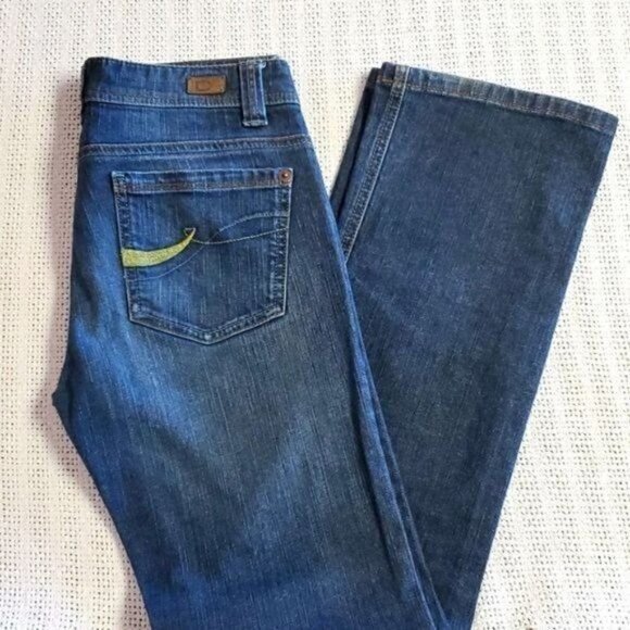 DKNY Jeans East Village Embroidered Sz. 2 Blue Jeans w Pockets - Picture 1 of 12